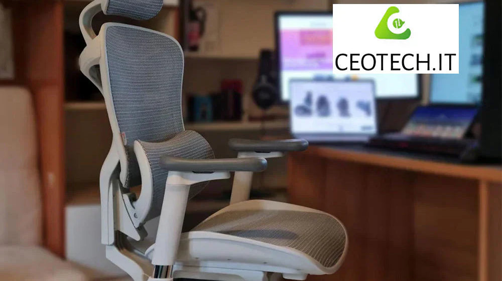 SIHOO Doro C300 ergonomic chair in a modern home office setup with multiple computer monitors, featured in CEOTECH.IT review.