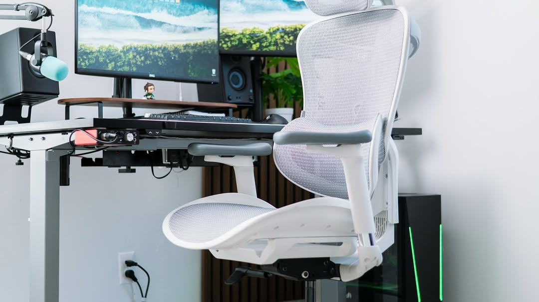 5 space-saving ergonomic chairs that boost productivity without taking over your room