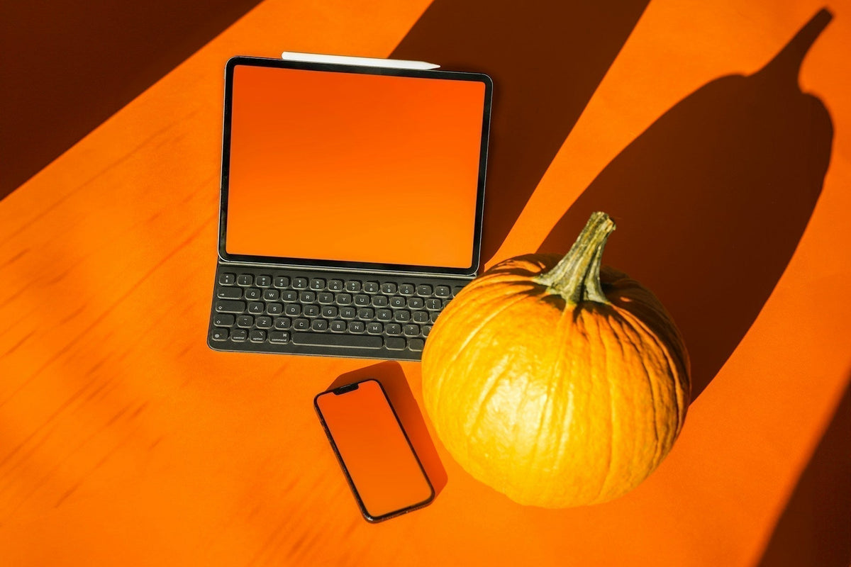The warm minimalist office: 5 ways to declutter for a focused autumn
